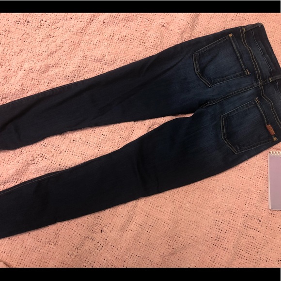 7 for all Mankind the Skinny Jean - Picture 4 of 10